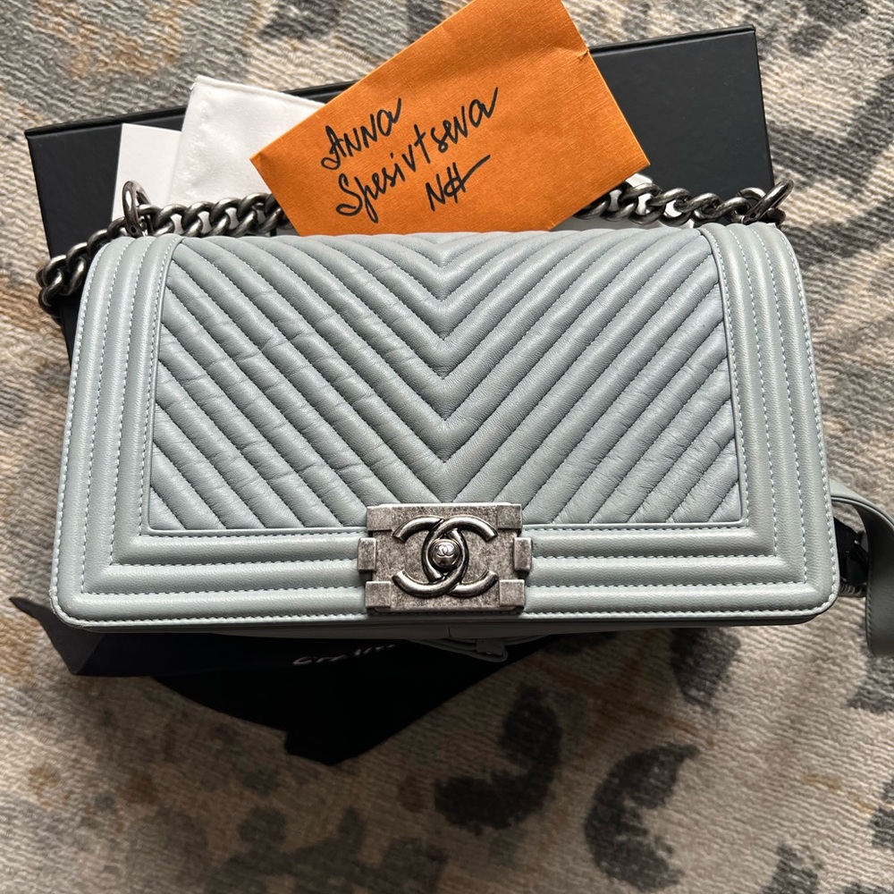 Chanel medium boy